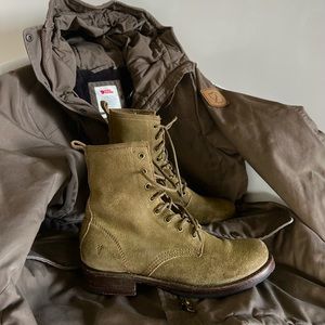 FRYE Veronica Combat Boots Size 8B